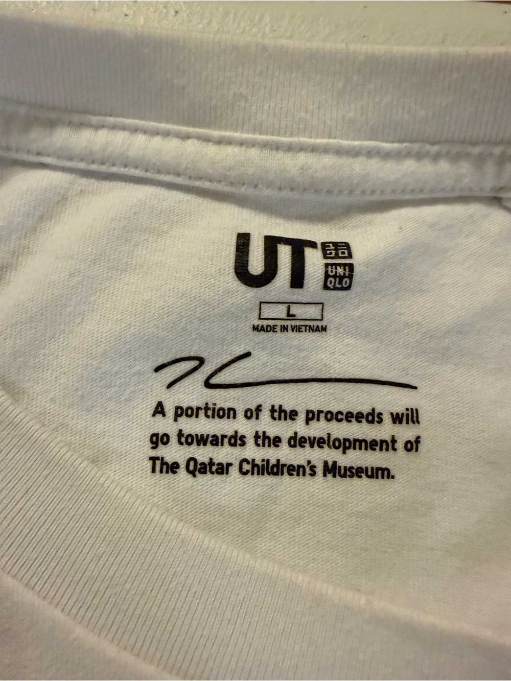 Uniqlo Jeff Koons White Seated Ballerina T Shirt Size L Art Dog Rare Classic Y2k
